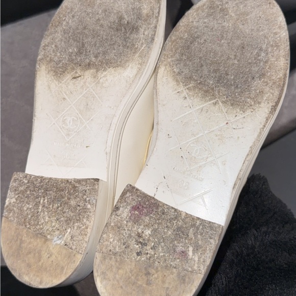 CHANEL Women's Cream Quilted Loafers - Picture 3 of 3